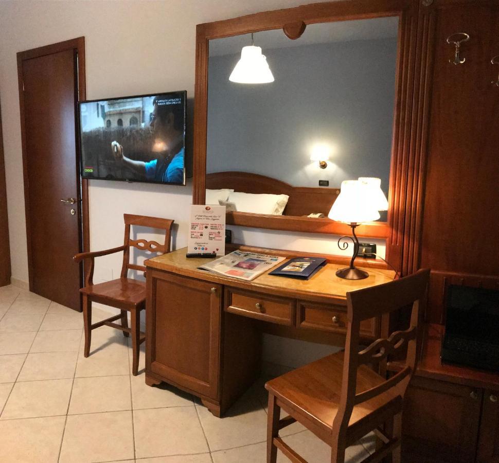 Hotel Parco Delle Rose San Giovanni Rotondo Esterno foto