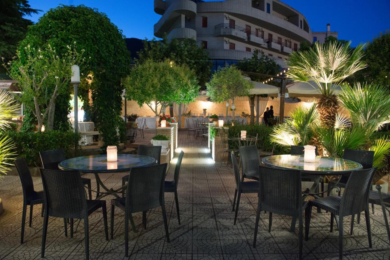 Hotel Parco Delle Rose San Giovanni Rotondo Esterno foto